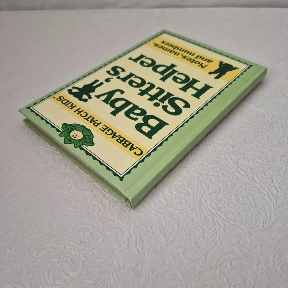 Vintage 1984 Cabbage Patch Kids Baby Sitters Helper Notes Names Numbers Book